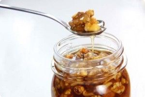 20120408-088-nuts-on-honey
